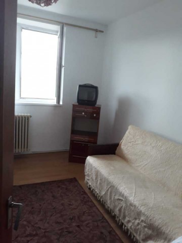 inchiriez-apartament-3-camere-centru-3