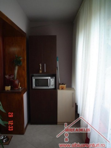 vand-apartament-2-camere-living-cartier-tilisca-6