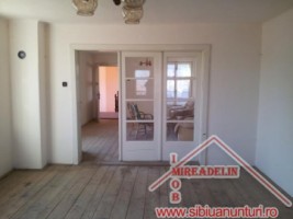 de-vanzare-casa-3-camere-gradina-loc-cisnadioara-5