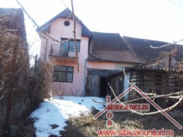 de-vanzare-casa-3-camere-gradina-loc-cisnadioara-9