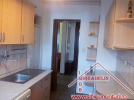 vindem-apartament-3-camere-bld-mihai-viteazu-6
