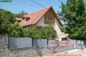 vindem-casa-de-vacanta-cu-panorama-frumoasa-tocile