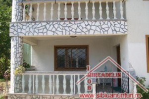 vindem-casa-de-vacanta-cu-panorama-frumoasa-tocile-6