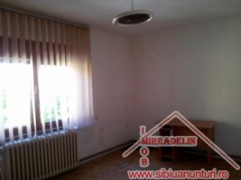 inchiriem-casa-2-camere-zona-calea-dumbravii-6