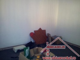 inchiriem-casa-2-camere-zona-calea-dumbravii-9
