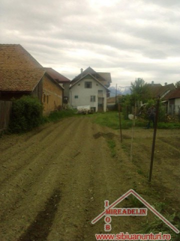 vand-casa-de-locuit-semifinisata-zona-arpasu-de-sus-7