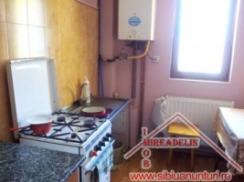 apartament-de-vanzare-2-camere-loc-selimbar-3