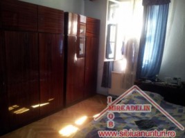 de-vanzare-casa-6-camere-str-octavian-goga-10