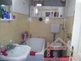 de-vanzare-casa-6-camere-str-octavian-goga-11