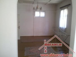 de-vanzare-casa-6-camere-str-octavian-goga-14