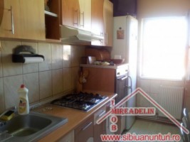 apartament-de-vanzare-3-camere-zona-strazii-balea-3