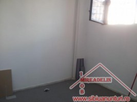 de-inchiriat-spatiu-comercial-120-mp-cartier-strand-8
