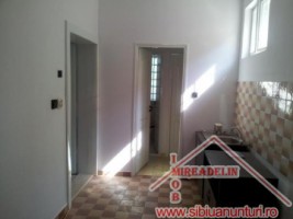 inchiriez-spatiu-birou-280-mp-zona-centrala-2