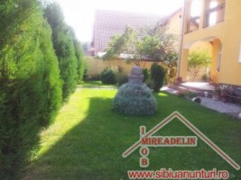 vindem-vila-dpem-6-camere-cartierulstrand