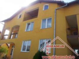 vindem-vila-dpem-6-camere-cartierulstrand-1