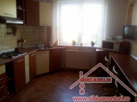 vindem-vila-dpem-6-camere-cartierulstrand-4