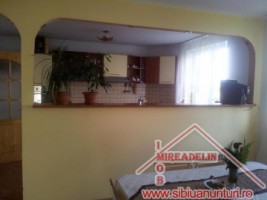 vindem-vila-dpem-6-camere-cartierulstrand-5
