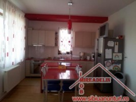 de-vanzare-vila-de-5-camere-loc-cristian-jud-sibiu-3