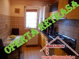 de-vanzare-apartament-4-camere-calea-poplacii-0