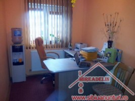 de-vanzare-apartament-4-camere-calea-poplacii-6