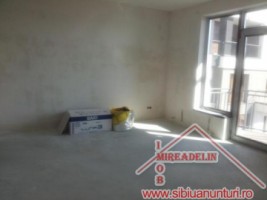de-inchiriat-spatiu-birou-100-mp-3-camere-zona-centrala-3