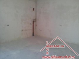 de-inchiriat-spatiu-birou-100-mp-3-camere-zona-centrala-5