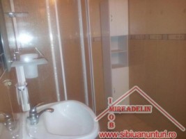 vindem-casa-4-camere-zona-calea-poplacii-3