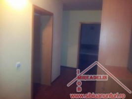 vindem-casa-4-camere-zona-calea-poplacii-5