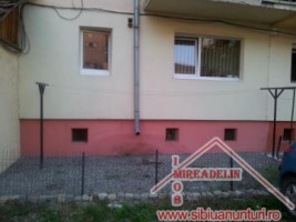 vand-apartament-3-camere-strand-str-olteniei-9