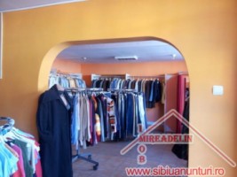 de-inchiriat-spatiu-comercial-50-mp-zona-9-mai-1