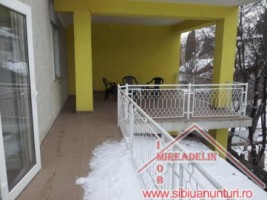 inchiriem-spatiu-birou-120-mp-zona-centrala-1