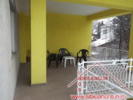 inchiriem-spatiu-birou-120-mp-zona-centrala-2