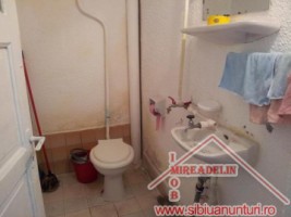 inchiriem-spatiu-birou-70-mp-zona-piata-cibin-2