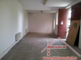 spatiu-biroudepozit-de-inchiriat-zona-stefan-cel-mare