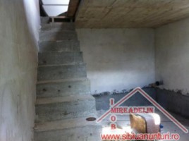 vindem-vila-4-camere-loc-sura-mica-cartier-eden-13