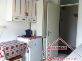 vand-apartament-2-camere-60-mp-sos-alba-iulia-9