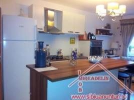 vand-apartament-2-camere-la-casa-ultracentral-1