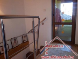 vand-apartament-2-camere-la-casa-ultracentral-6