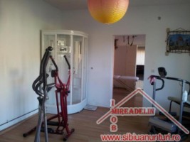 de-vanzare-vila-dpm-687mp-zona-garii-6