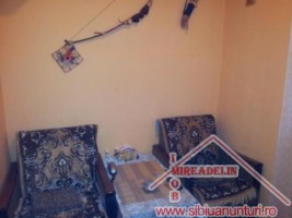 vindem-casa-3-camere-singur-in-curte-cartier-lazaret-5