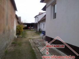 casa-de-vanzare-singur-in-curte-calturnisorului