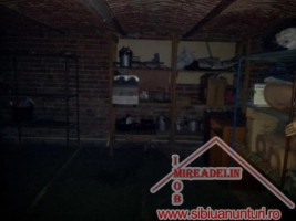 casa-de-vanzare-singur-in-curte-calturnisorului-12