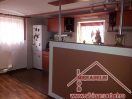 inchiriem-casa-4-camere-lazaret-str-ana-ipatescu-3