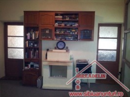 vand-casa-singur-in-curte-str-stefan-cel-mare-9