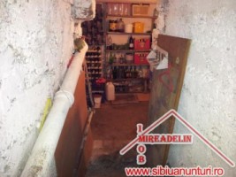 vand-casa-singur-in-curte-str-stefan-cel-mare-11