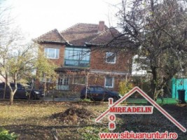 vand-casa-singur-in-curte-str-stefan-cel-mare-13