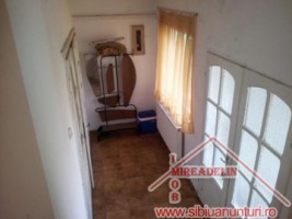 vand-casa-singur-in-curte-str-stefan-cel-mare-8