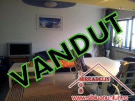 vand-apartament-3-camere-strada-calea-dumbravii