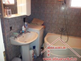 vand-apartament-3-camere-strada-calea-dumbravii-3