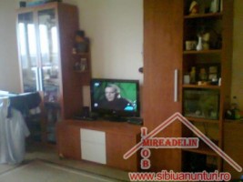 vand-apartament-2-camere-56-mp-zona-valea-aurie-2